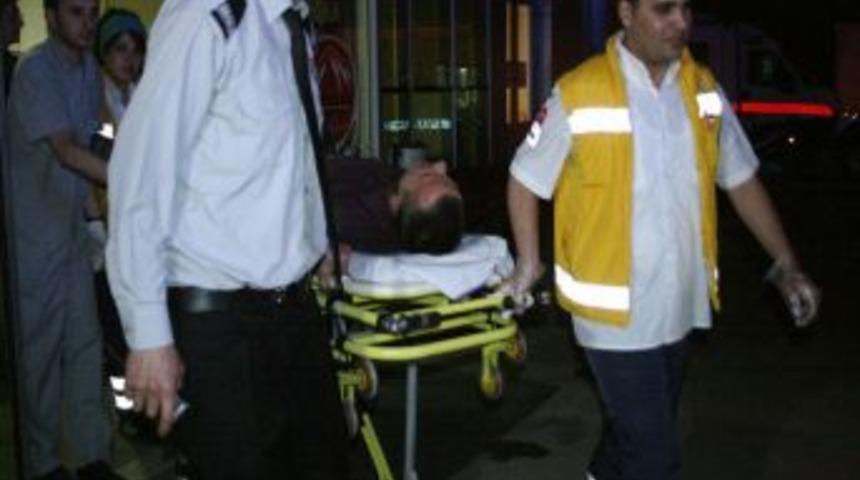 Ağabeyini T&uuml;fekle Yaraladı