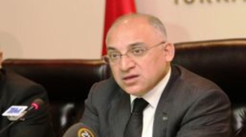 Merkez&rsquo;den Ihracat&ccedil;ıya Kredi M&uuml;jdesi: Limitler 4 Milyar Dolara &Ccedil;ıkarıldı