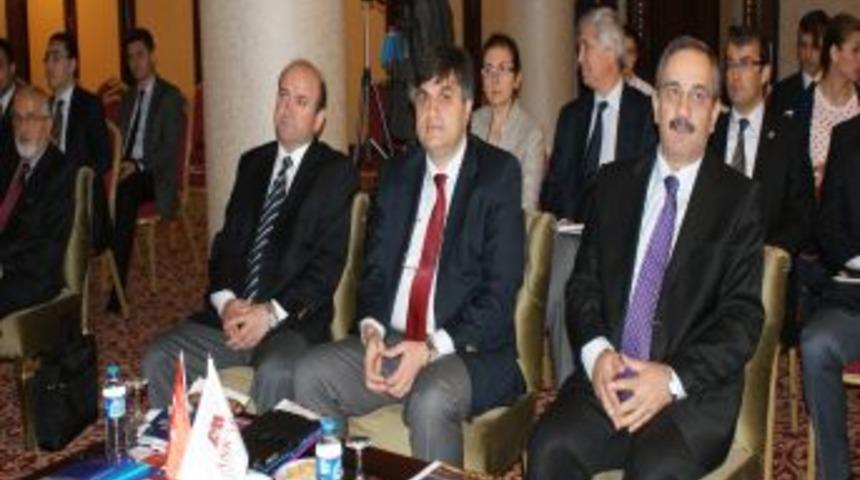 '&uuml;niversite Kent Entegrasyonu Sorunlar Ve &Ccedil;&ouml;z&uuml;m &Ouml;nerileri' Değerlendirme Toplantısı