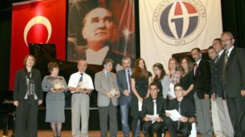 Piyano Yarışması &Ouml;d&uuml;lleri Sahiplerini Buldu