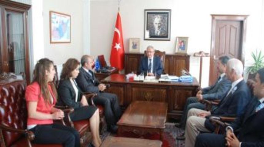 SGK'dan Prim Borcu Olmayan Iş Yerlerine Plaket