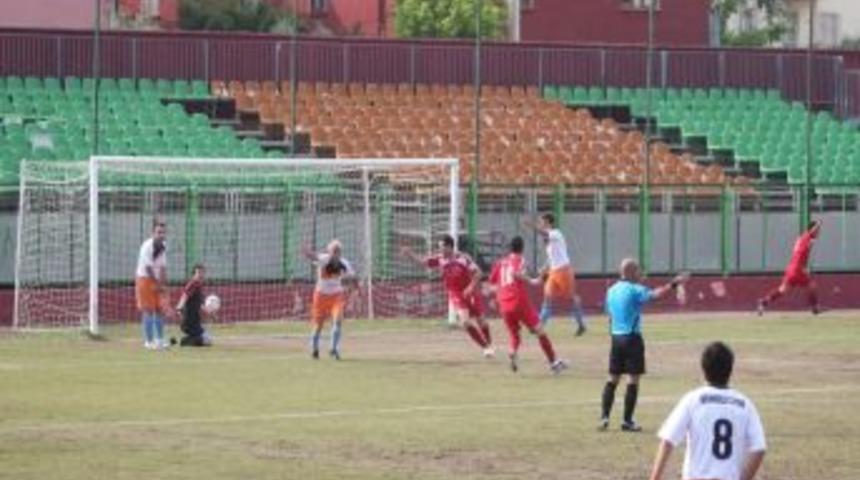 19 Mayıs Gen&ccedil;lik Kupası Finaline &Ccedil;ıkan Takımlar Belli Oldu