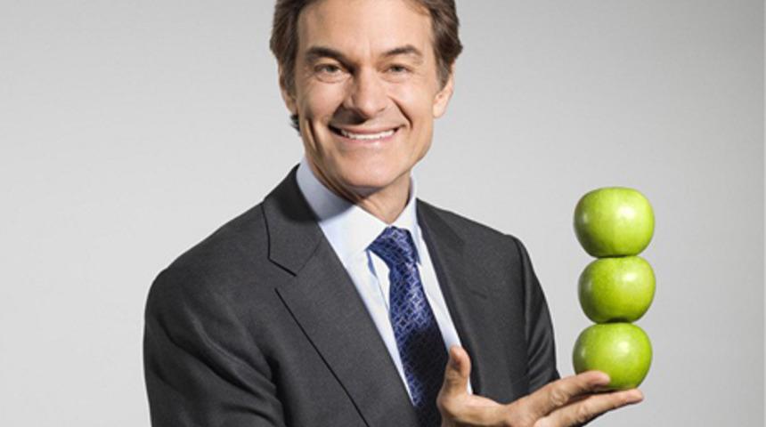 Dr. &Ouml;z'den boğaz ağrısına iyi gelen 4 doğal y&ouml;ntem