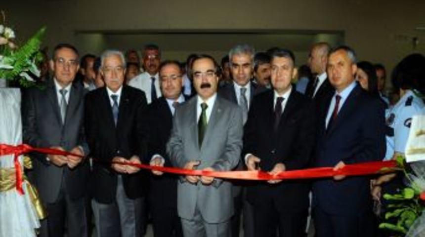 Tutuklu Ve H&uuml;k&uuml;ml&uuml;ler Sergi A&ccedil;tı