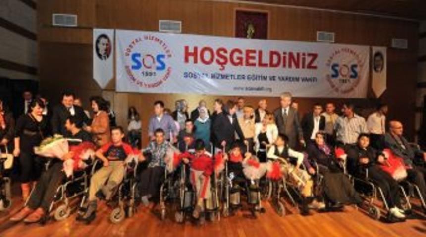 B&uuml;y&uuml;kşehir Belediyesi, Engellilere Ak&uuml;l&uuml; Ara&ccedil; Hediye Etti
