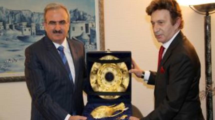 Danıştay Başkanı Karakulluk&ccedil;u, Vali Karaloğlu'nu Ziyaret Etti