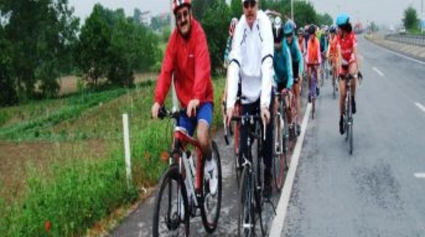 Sakarya'da Dağ Bisikleti Turları Başladı