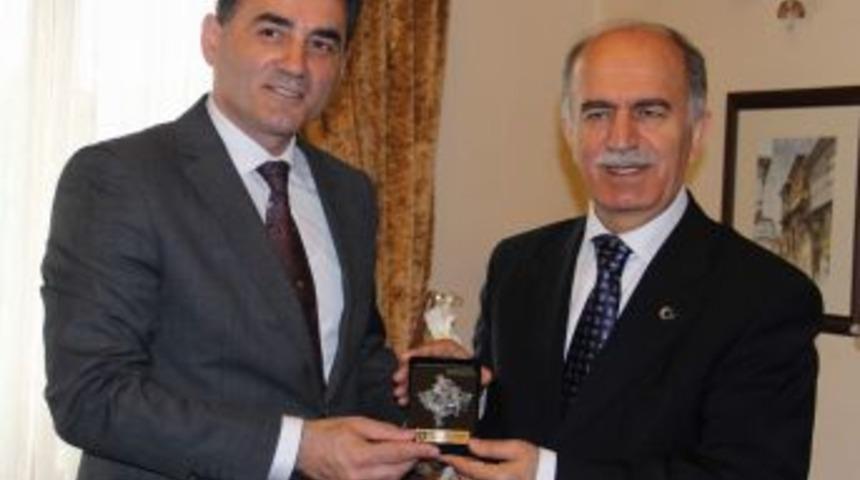 Kosovalı Bakan Yağcılar: