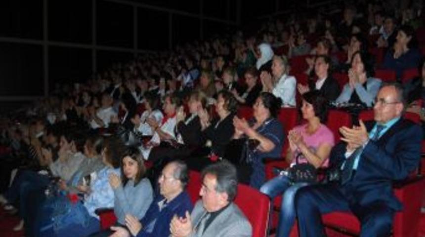 Anne Oğul D&uuml;eti Mest Etti