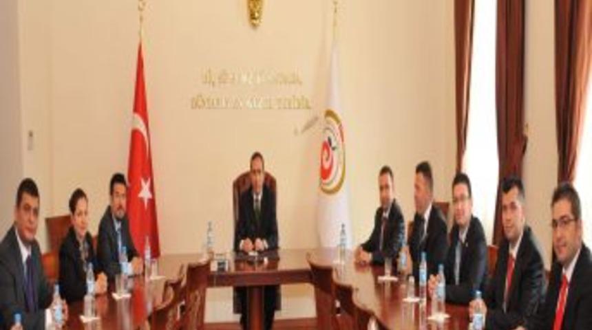Eczacı Odası'ndan Valiliğe Ziyaret