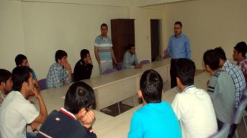 Besni Toplum Merkezi &Ouml;ğrencilere Tanıtıldı