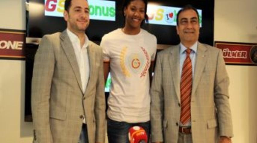 Galatasaray, Rosir Calder&oacute;n D&iacute;az İle S&ouml;zleşme Yenilendi