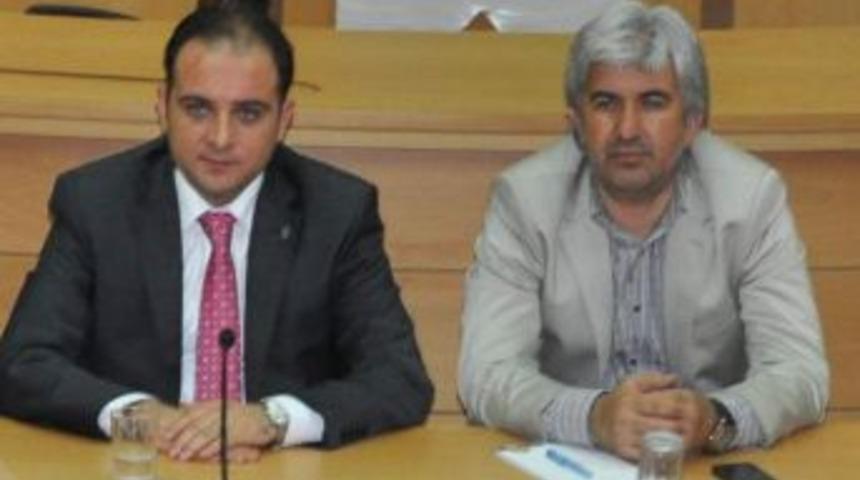 Baybatur, Akhisar Belediye Gen&ccedil;likspor'u Tebrik Etti
