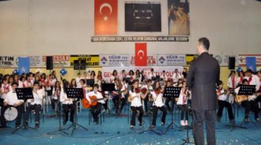 Zonguldak'ta Ertelenen 23 Nisan Konseri