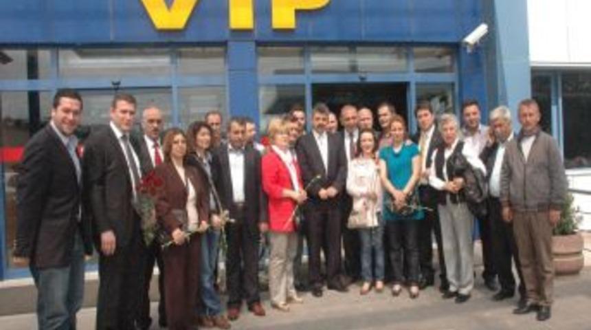 Chp Eski Genel Başkan Yardımcısı G&uuml;rsen Tekin Trabzon'da