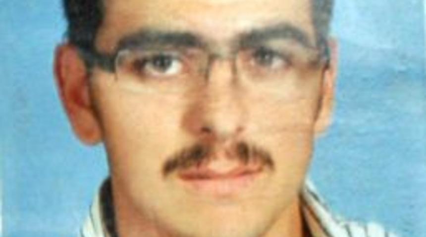 Kamyonun Altında Kalan Motosiklet S&uuml;r&uuml;c&uuml;s&uuml; &Ouml;ld&uuml;