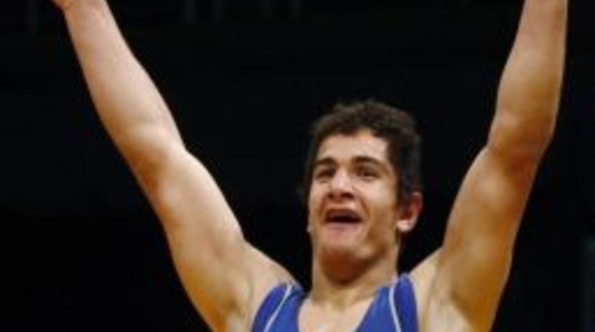 Londra'da En B&uuml;y&uuml;k Umudumuz Yine G&uuml;reş