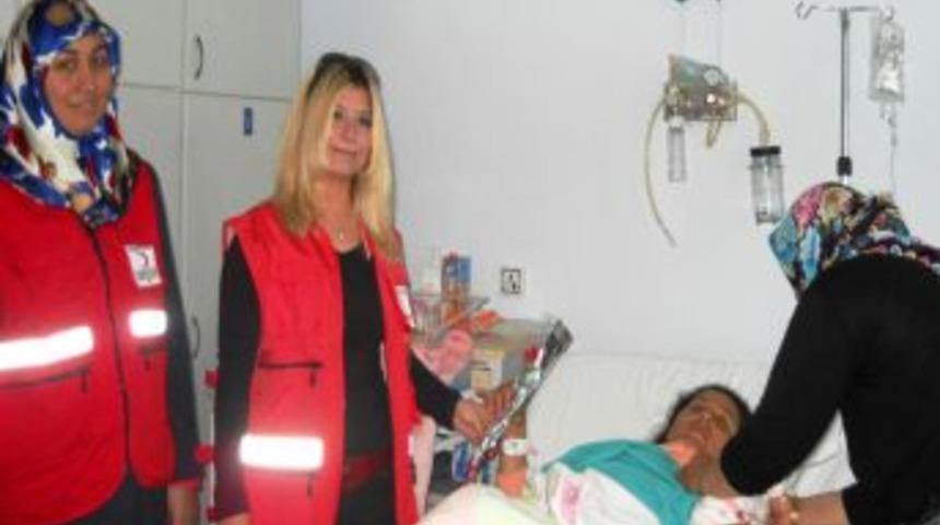 T&uuml;rk Kızılay'ı Yeni Annelere S&uuml;rpriz Yaptı