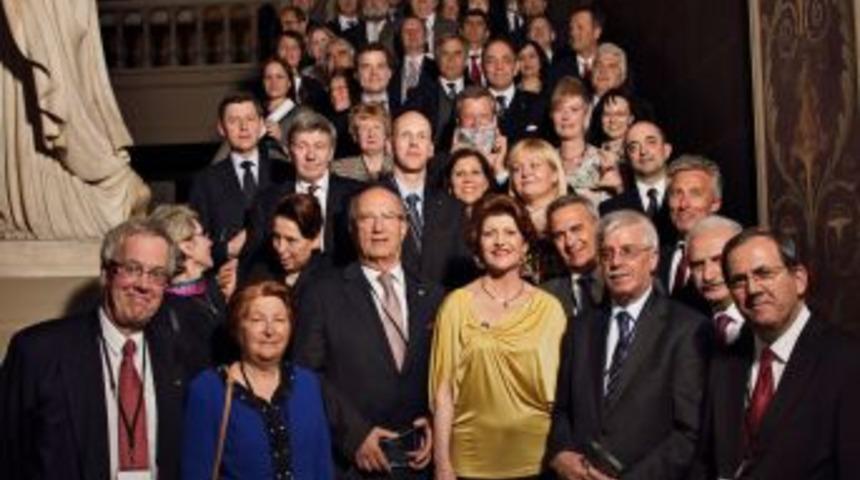 Atat&uuml;rk &Uuml;niversitesi 'diploma Eki Etiketi &Ouml;d&uuml;l&uuml;'n&uuml; Aldı