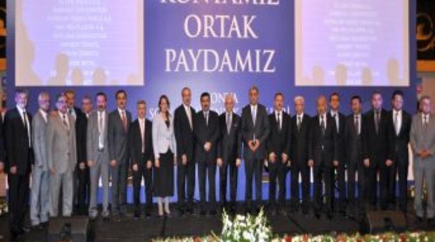 Merve Eğitim Kurumları'na 'En Fazla Sigortalı Bayan &Ccedil;alıştıran' &Ouml;d&uuml;l&uuml;