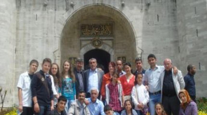 Cengiz &Ccedil;ıkrık Yatılı B&ouml;lge Okulu'ndan İstanbul'da Kardeş Okul Ziyareti