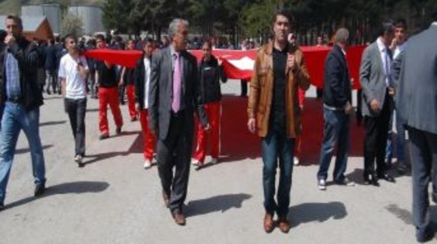 Tatvan'da Gen&ccedil;lik Y&uuml;r&uuml;y&uuml;ş&uuml;