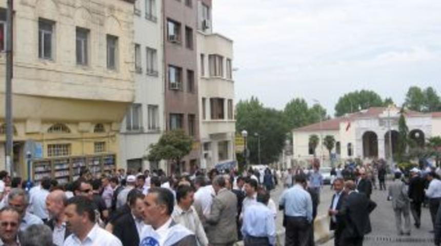 Memurlardan Zam Teklifine 'sandıklı' Protesto