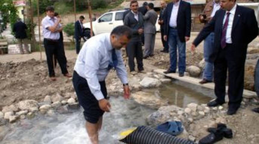 Vali &Ccedil;ift&ccedil;i, Kaplıcalarda Incelemelerde Bulundu