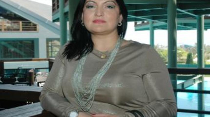 İranlı Turizmciler De Antalyalılar Kadar Direk U&ccedil;uş Olmamasından Dertli