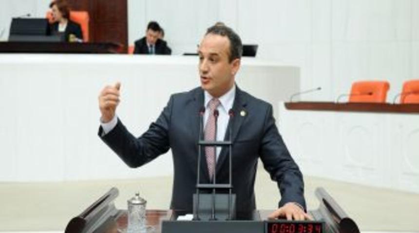 "Kocaoğlu &Ouml;nce Buca&rsquo;daki Kentsel D&ouml;n&uuml;ş&uuml;m&uuml;n Hesabını Versin"