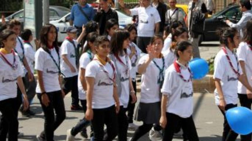 Diyarbakır'da Gen&ccedil;lik Y&uuml;r&uuml;y&uuml;ş&uuml; Yapıldı