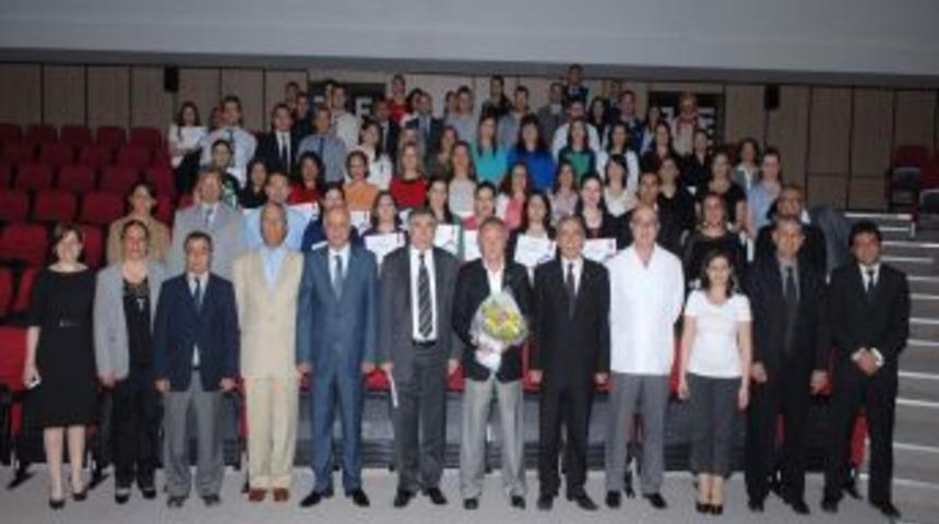 Muratpaşa Personeline G&uuml;lery&uuml;z Sertifikası