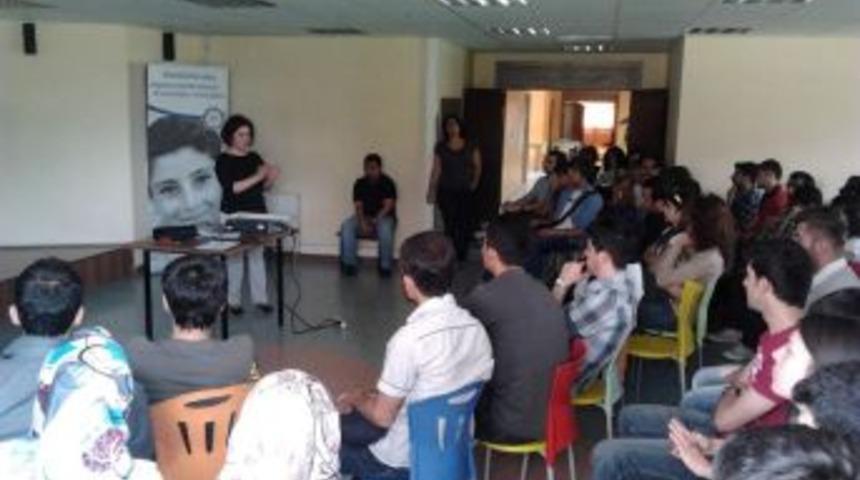 Tegv'den "sivil Toplum Ve G&ouml;n&uuml;ll&uuml;l&uuml;k" Semineri