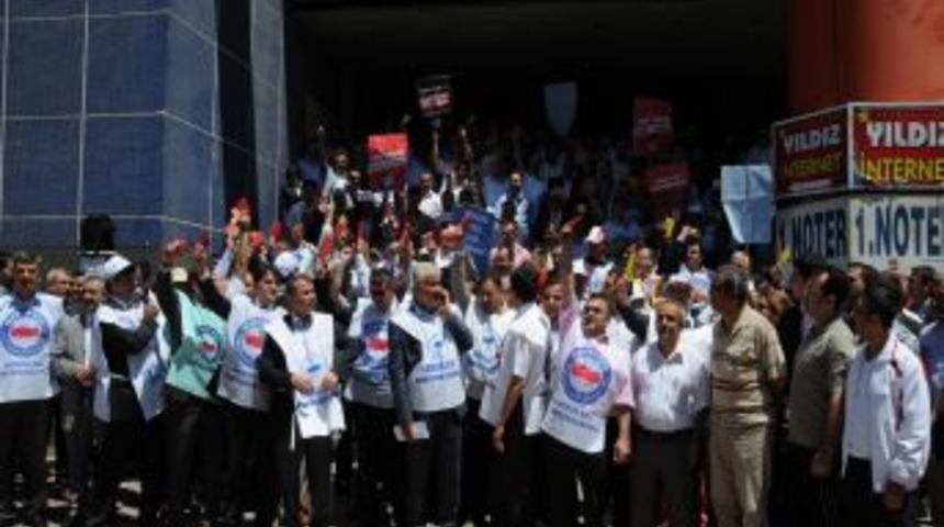 H&uuml;k&uuml;metin Zam Teklifine Memur-Sen'den Tepki