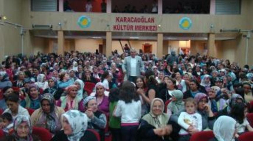 Başkan Sel, Annelerle Bir Araya Geldi