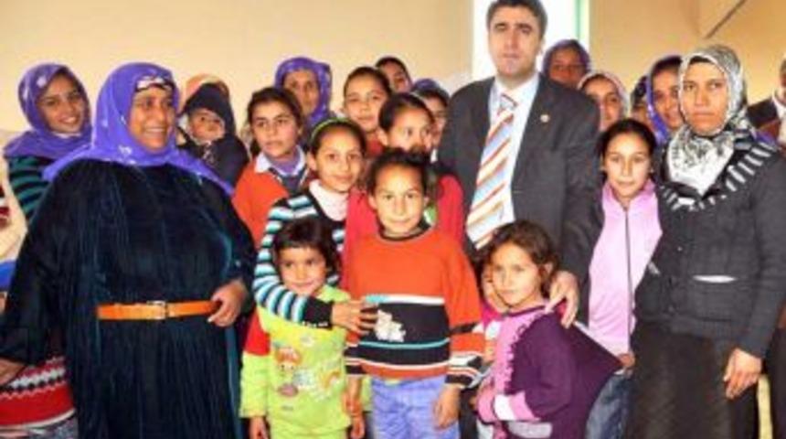 Aka&ccedil;akale'de Kadın K&uuml;lt&uuml;r Merkezi Sayısı 43'e Ulaştı