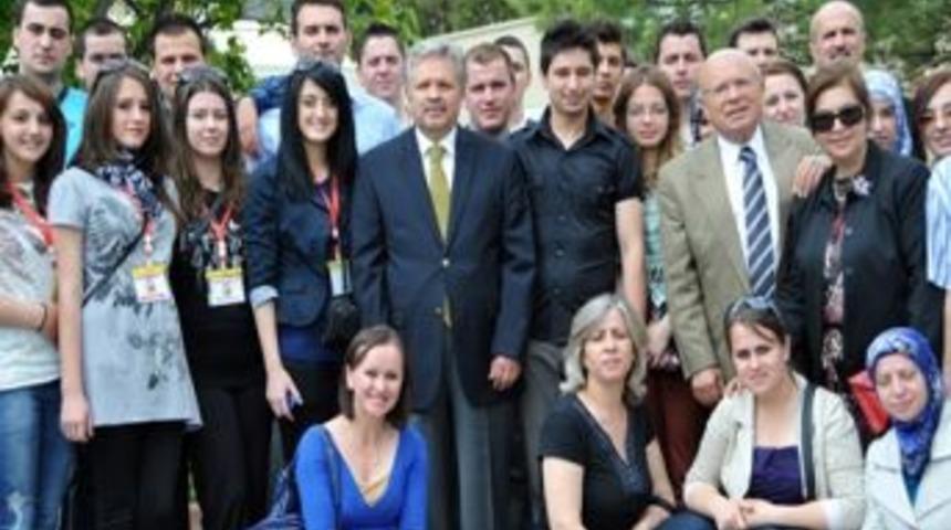 Vali Kahraman Ve Başkan Uğurlu Makedonya Heyetini Uğurladı