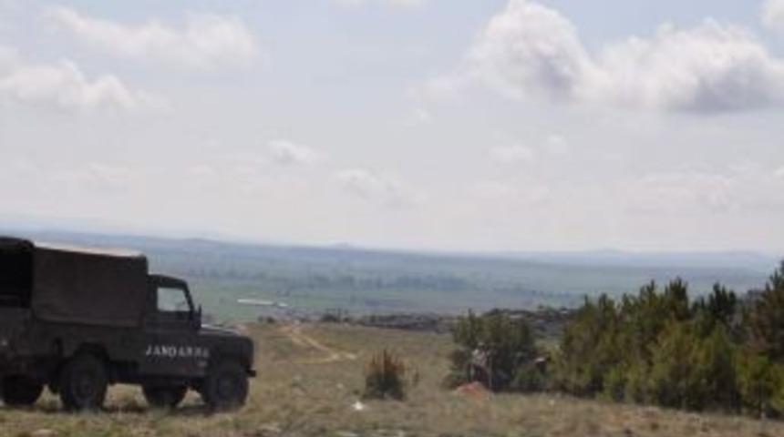 Yenifakılı&rsquo;da 3 Kişiyi &Ouml;ld&uuml;ren Cinayet Zanlıları Tutuklandı