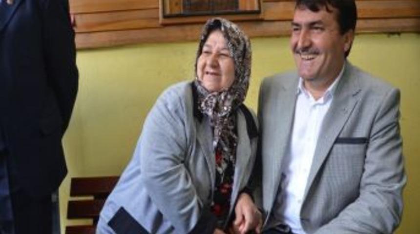 Osmangazi'de Vatandaşın Y&uuml;z&uuml; G&uuml;l&uuml;yor