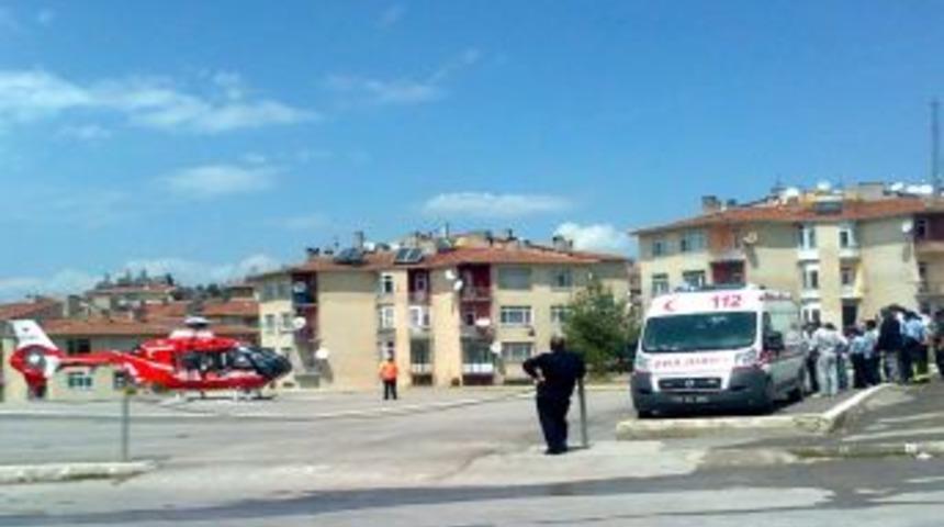 Gen&ccedil; Kız Silahla Kendini Vurdu