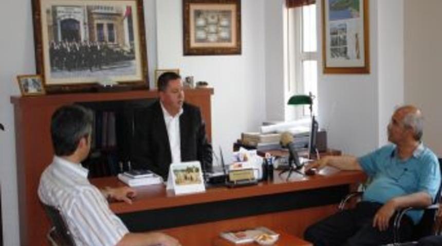 Chp Muğla Milletvekili Nurettin Demir Marmaris Ticaret Odası'nı Ziyaret Etti