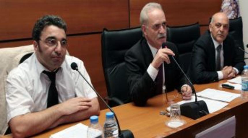 Atat&uuml;rk &Uuml;niversitesi'nde Kafka Okumaları Yapıldı