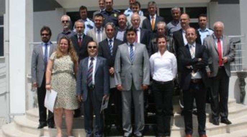 Polis Merkezine Katkıda Bulunanlara Teşekk&uuml;r