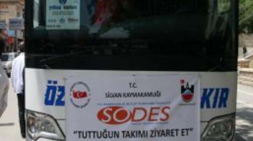 Silvanlı &Ouml;ğrenciler İstanbul'a Uğurlandı