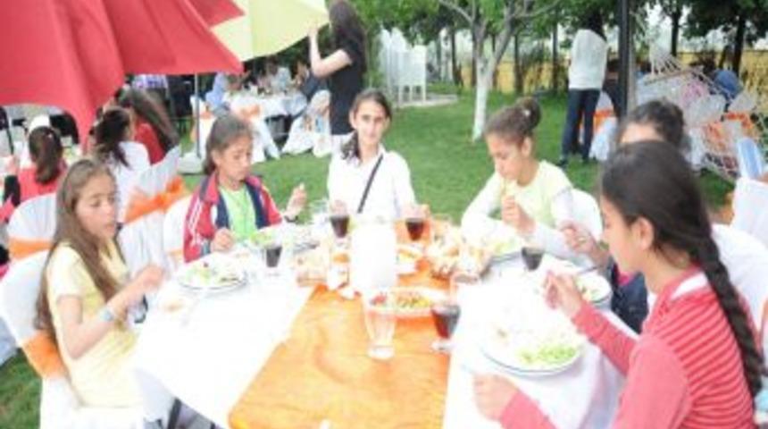 Sarıkamış'tan Beylikd&uuml;z&uuml;'ne Ziyaret