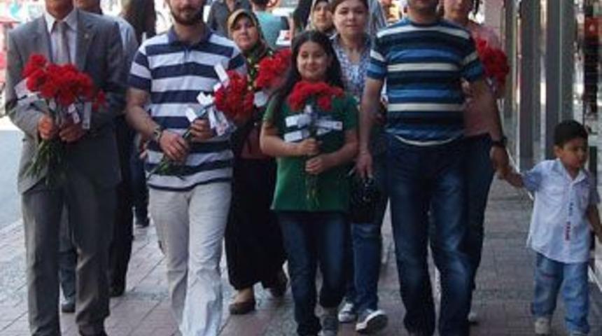 Saadet Partisi&rsquo;nden Anneler G&uuml;n&uuml; kutlaması