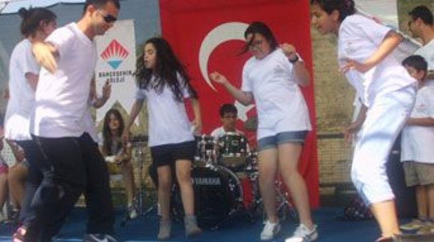 Bah&ccedil;eşehir&rsquo;de 2&rsquo;nci Bahar Şenliği coşkusu