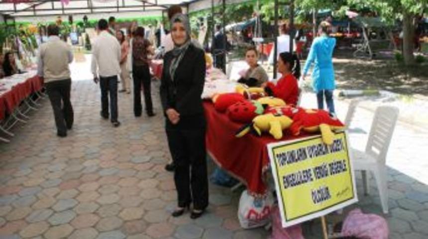 Iğdır'da 'engelli Olmak &Uuml;retime Engel Değildir' Kermesi