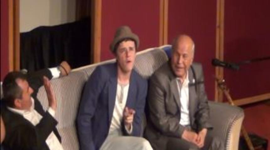 Engelliler, Tiyatro Oyunuyla Yeteneklerini Sergiledi