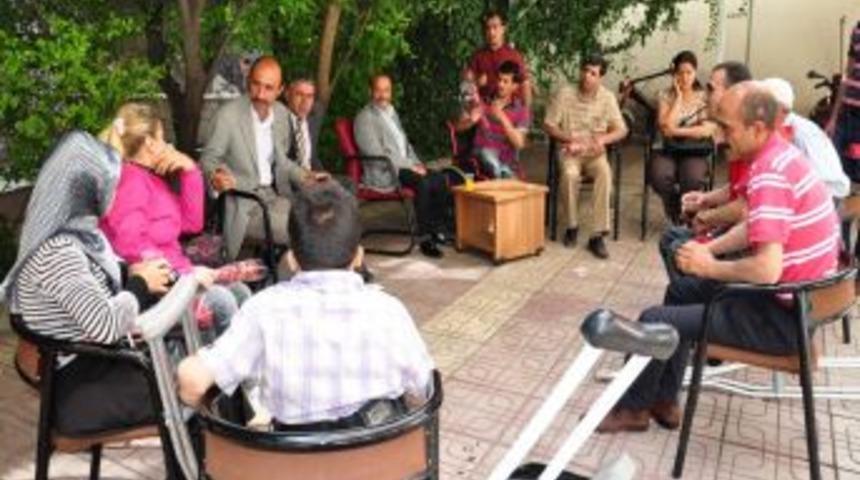 Kurbanoğlu Engellilere M&uuml;jde Verdi